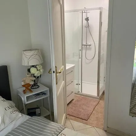 Avec Entree Independante Situation Ideale Apartment *